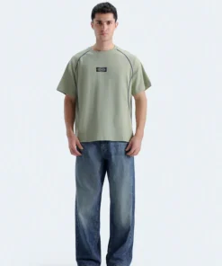Raglan Sleeves T-Shirt With Label Patch